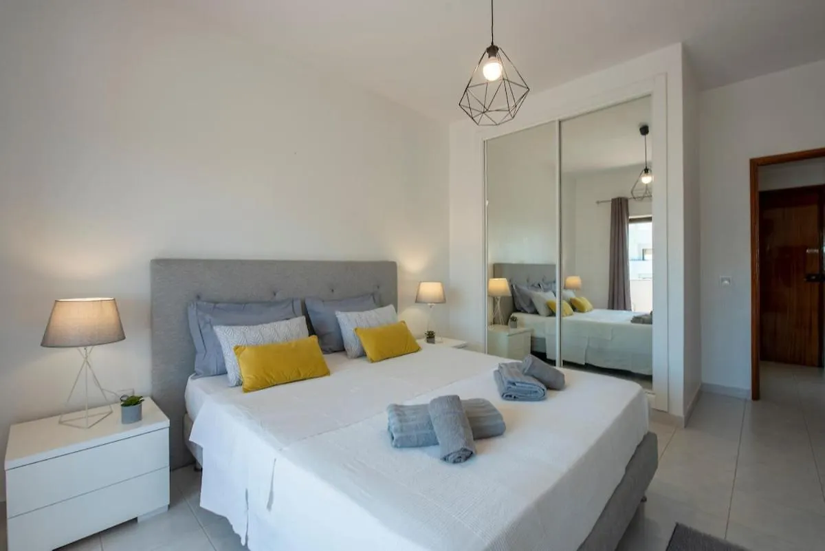 Sunshine Holidays Apartment 珀彻斯 葡萄牙