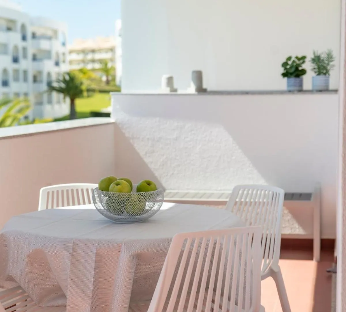 Sunshine Holidays Apartment 珀彻斯 葡萄牙