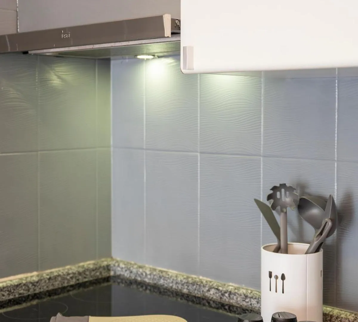 Sunshine Holidays Apartment 珀彻斯