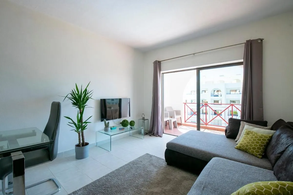 Sunshine Holidays Apartment 珀彻斯
