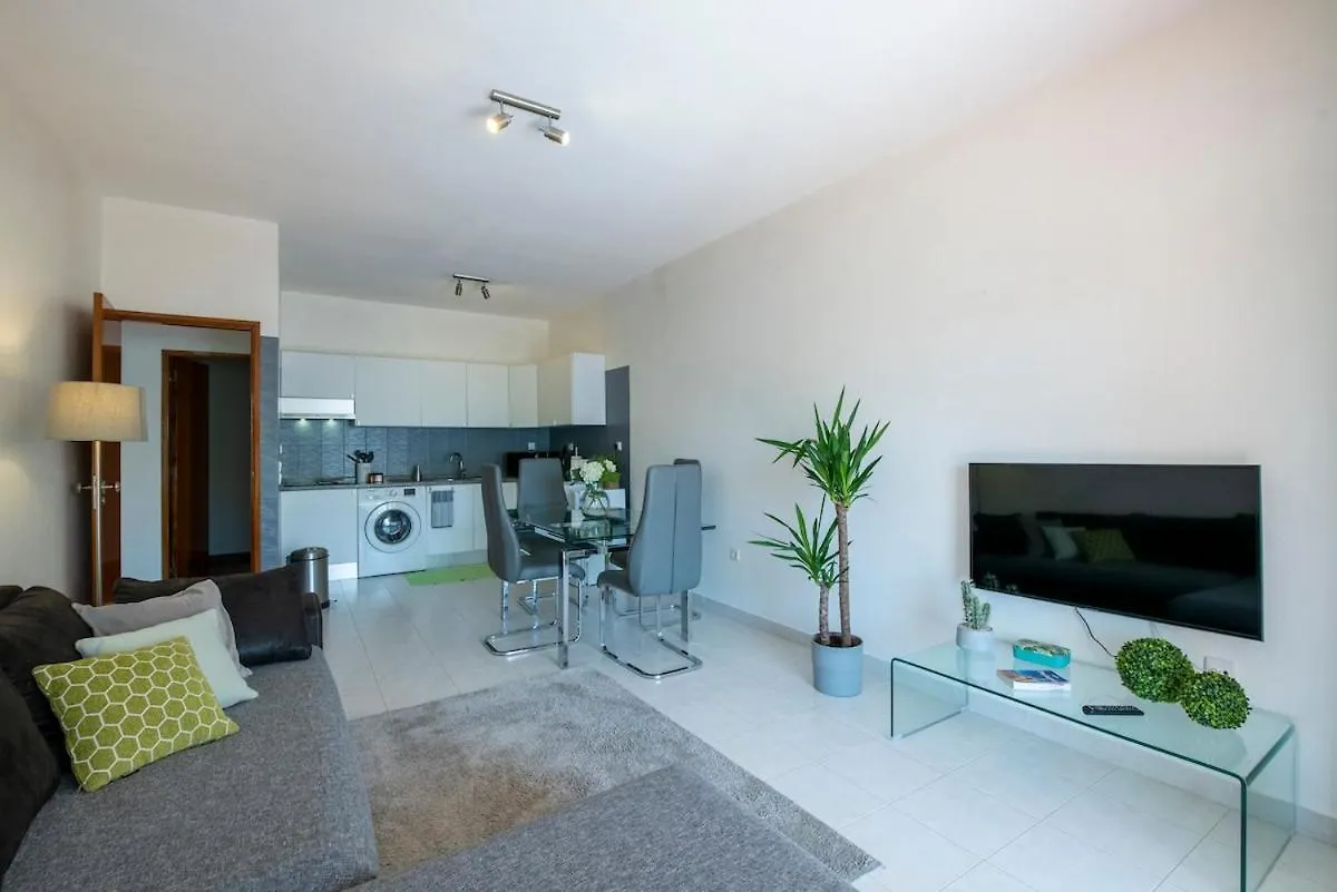 Sunshine Holidays Apartment 珀彻斯