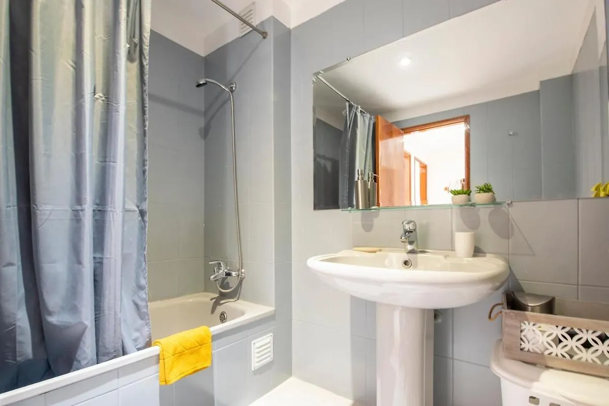 Sunshine Holidays Apartment Поршеш